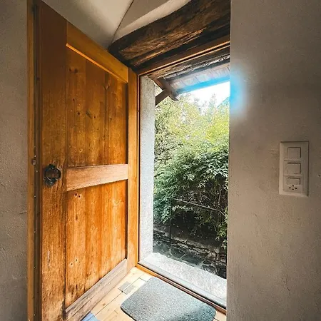 Di Sotto, House & Breakfast Bed & Breakfast Muralto