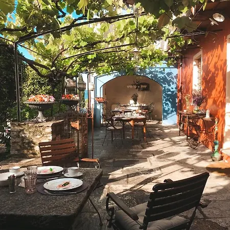 Di Sotto, House & Breakfast Bed & Breakfast Muralto