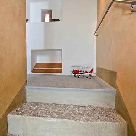 Bed & Breakfast Di Sotto, House & Breakfast Muralto