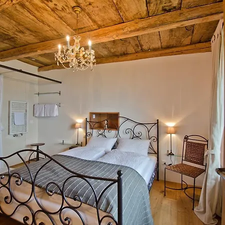 Di Sotto, House & Breakfast Muralto