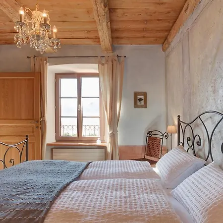 Bed & Breakfast Di Sotto, House & Breakfast Muralto