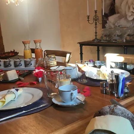 Di Sotto, House & Breakfast Bed & Breakfast Muralto